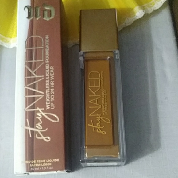 Urban Decay Other - Foundation urban decay